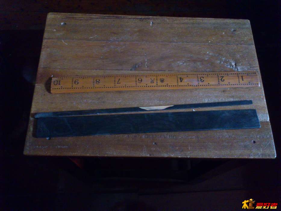 先把料锯到合适大小