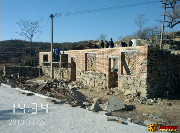 QQ截图20131202183535.jpg