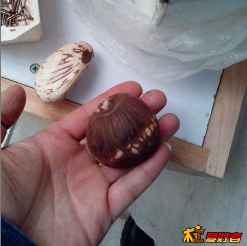 先打磨两个