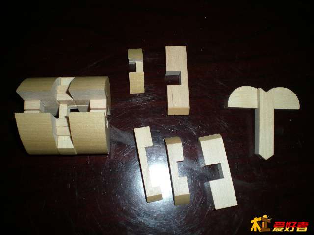 u57213751_12cc1c9f3f2g215.jpg