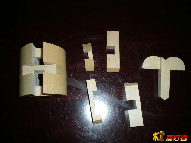 u57213751_12cc1cb2fcdg214.jpg