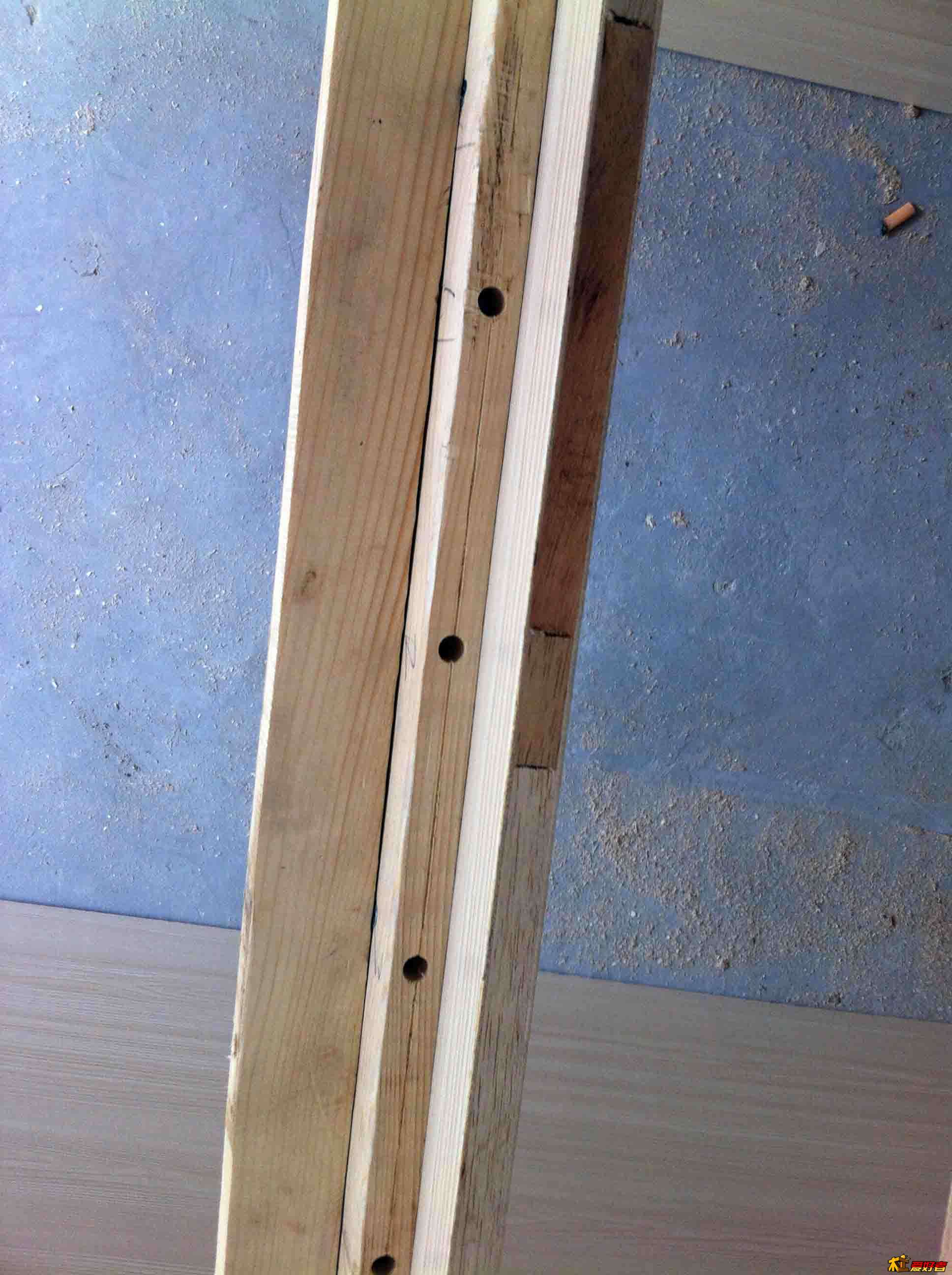 用的做衣柜的马六甲板和小木头