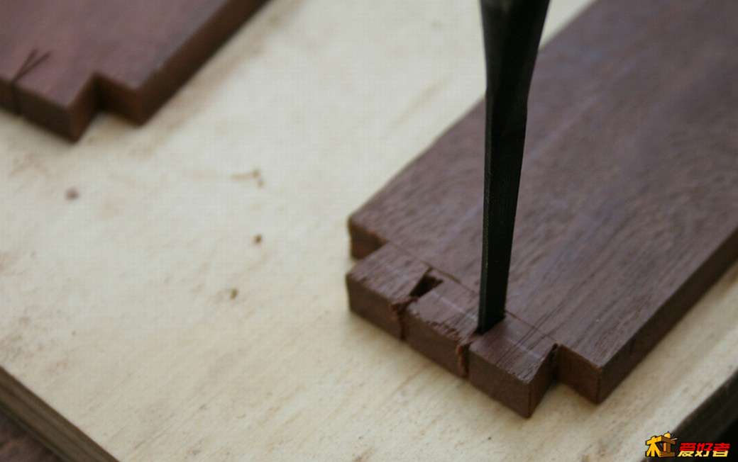 TheVeritas20ppiDovetailSaw_html_20df81b8.jpg