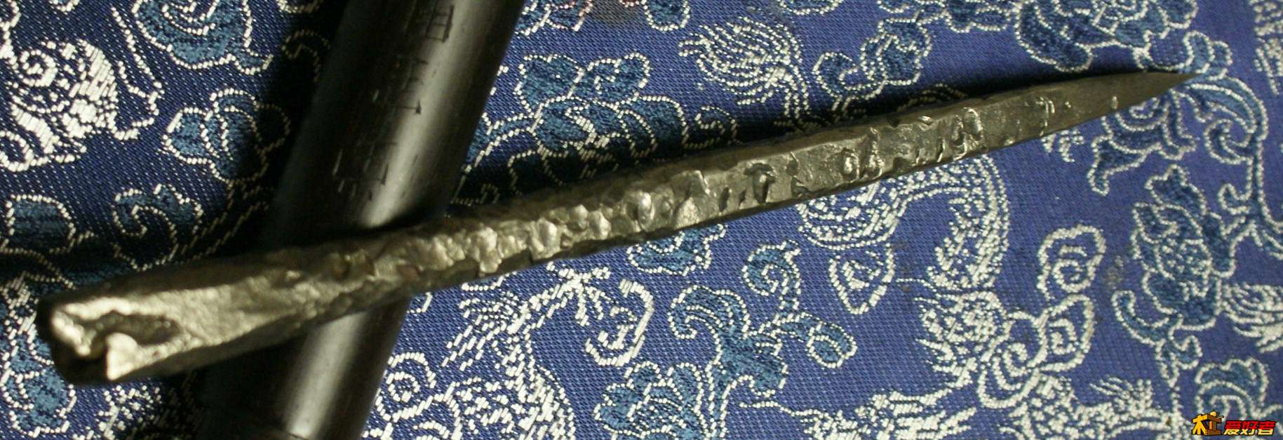 金乙堂造云羽居原生如意金刚刀 (4).jpg