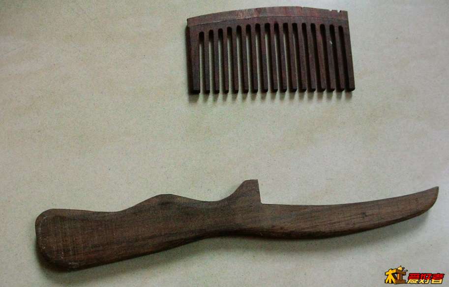 柄和齿都出了大型