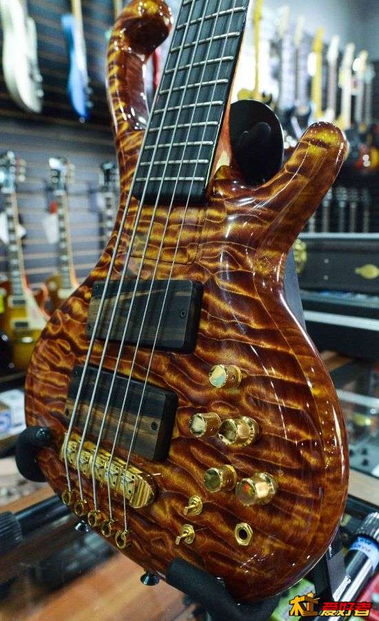 quilted maple94.JPG