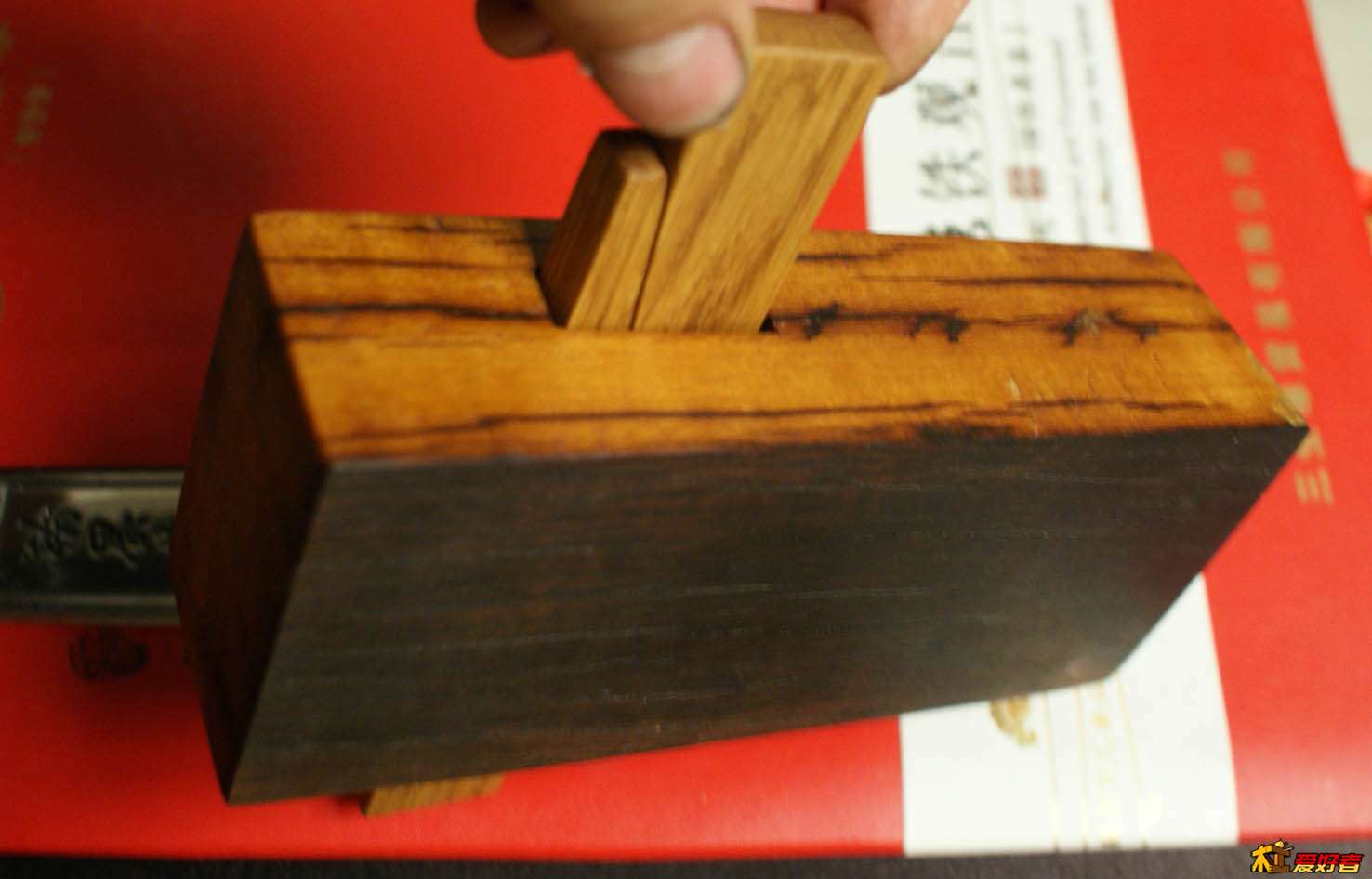 老船木作槽式直方锁扣床--金乙堂凿作 (68).JPG