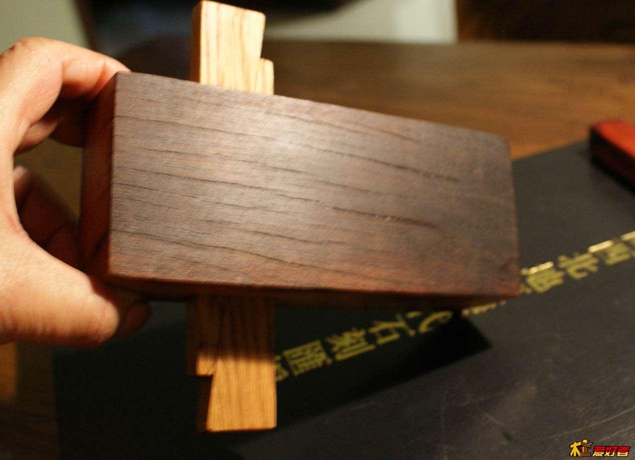 老船木作槽式直方锁扣床--金乙堂凿作 (16).JPG