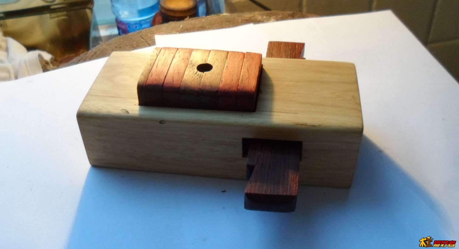 树芯老料黄檀木作槽式直方锁扣床--金乙堂造 (13).JPG