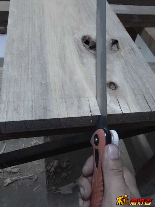 锯插头
