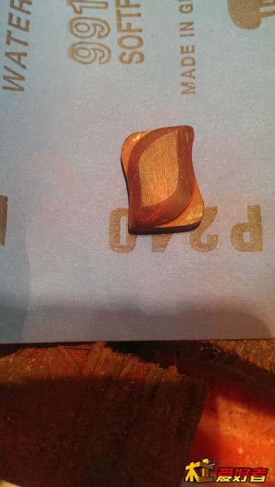 经过雨点般的刀子洗礼，有点人模狗样了。