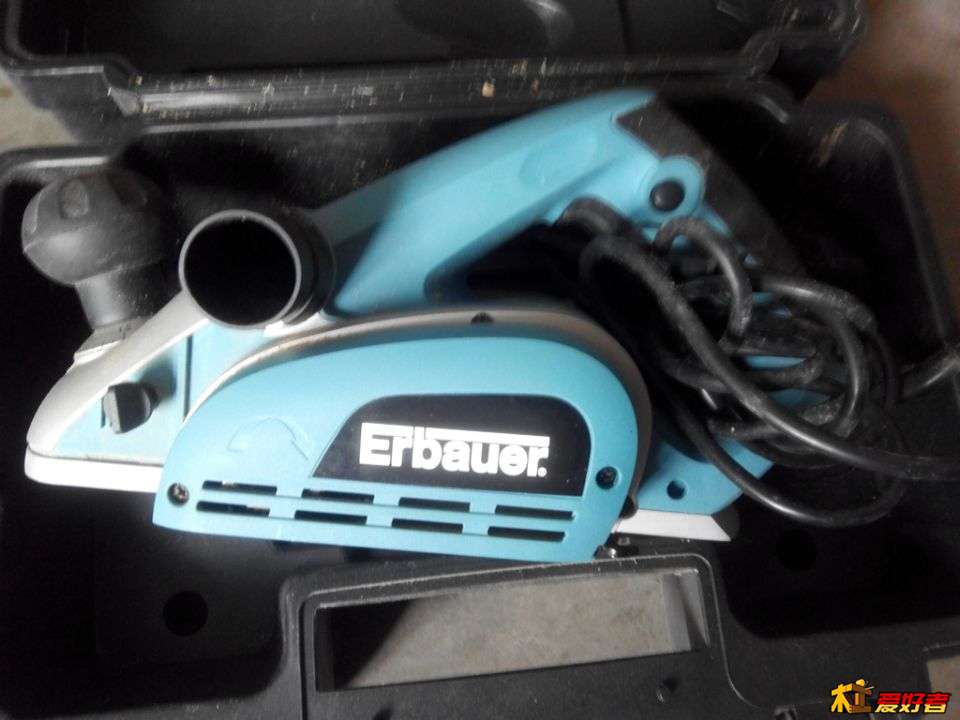 电刨