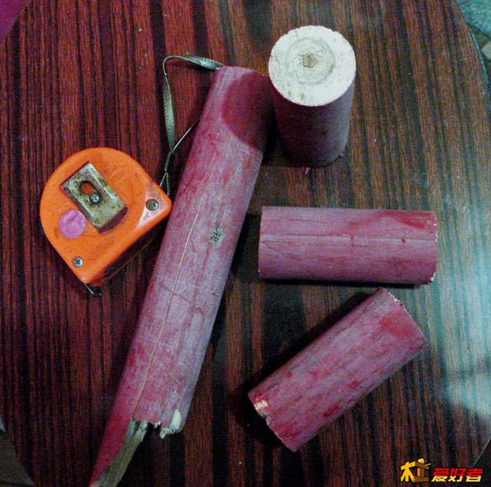 捡来的，断了的墩布把儿