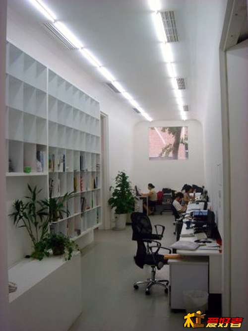 red-house-china-office-3.jpg