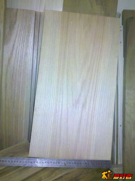 141411ygoss13sqssy3esc.jpg