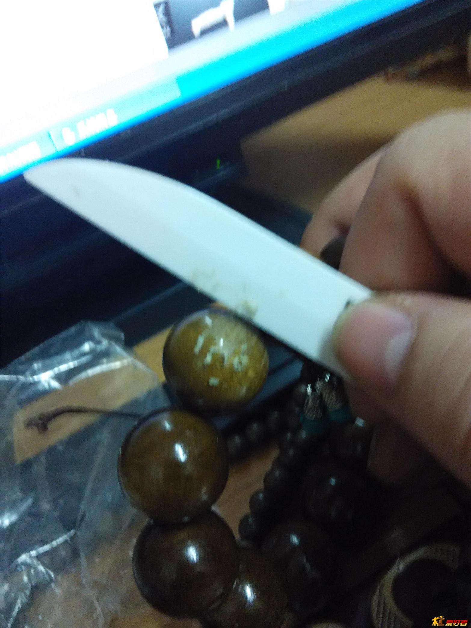 狠心用刀刮了刮