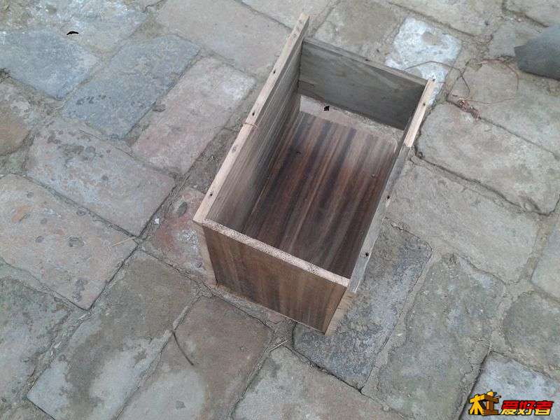 集尘箱