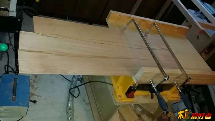 21侧板裁切.jpg 21侧板裁切.jpg