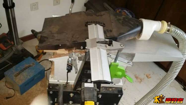 30平压刨一体机平料.jpg 30平压刨一体机平料.jpg