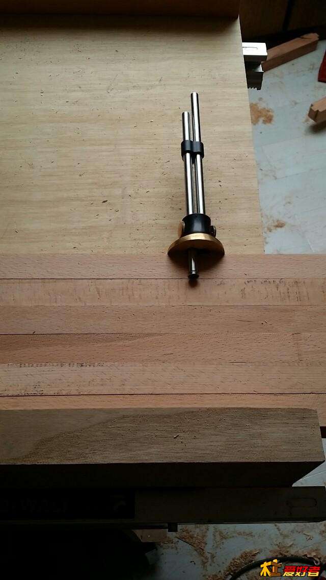 31正面横撑划线.jpg 31正面横撑划线.jpg