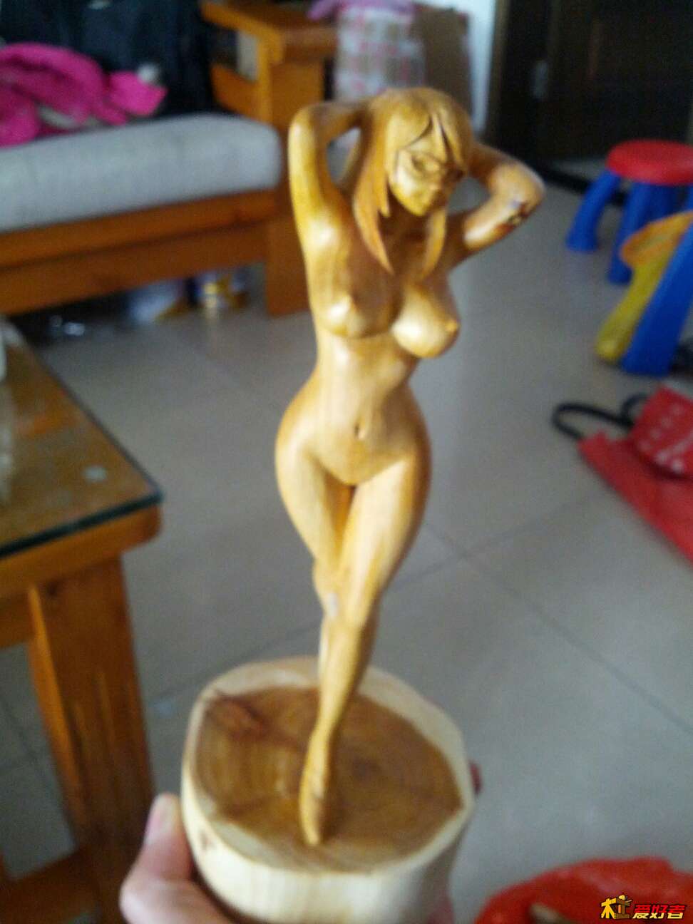 124957tzhdnd2huaweha8u.jpg