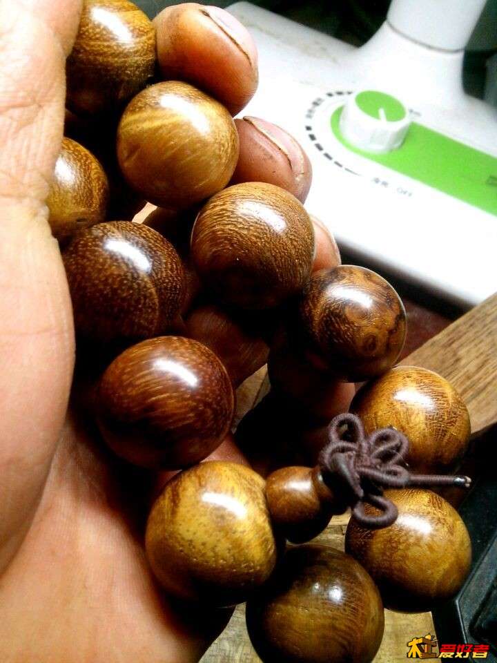 请楼主看看我这是什么料的珠子