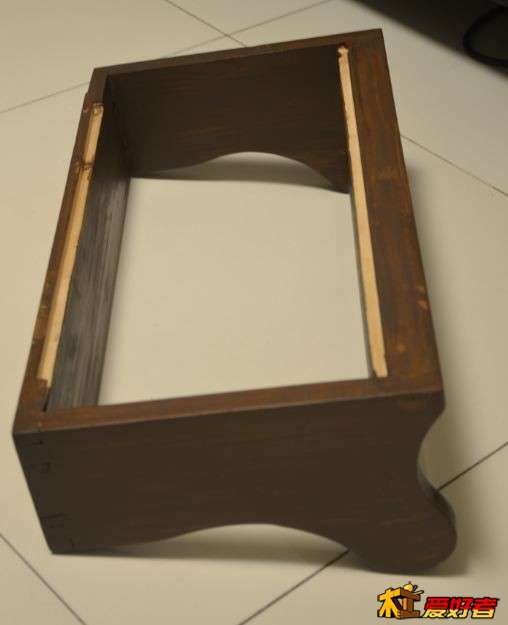 6_2_涂完3遍木蜡油框架2.JPG
