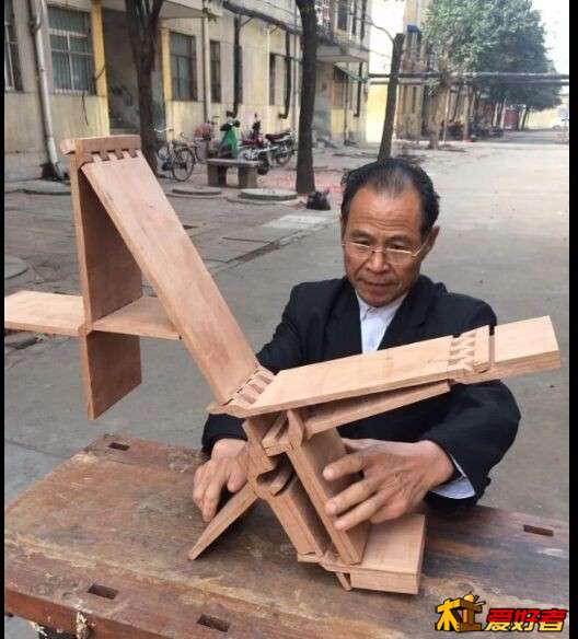 QQ图片20150227085635.jpg