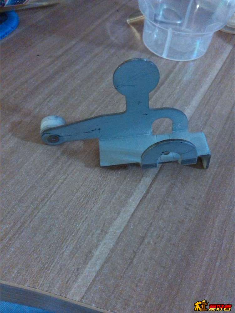 205117yyvtt8i8iqymksyb.jpg