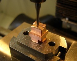 heliknob-milling-web.jpg