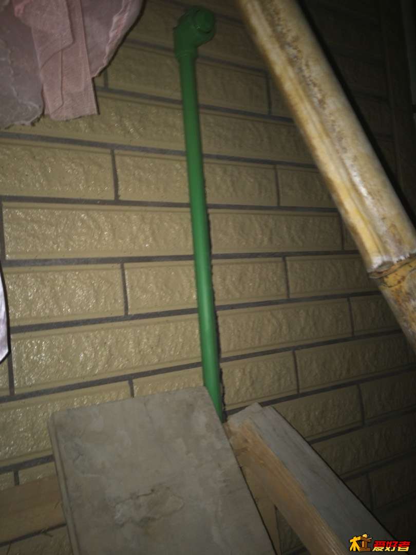 223112zle0oqfwoyjq4abz.jpg