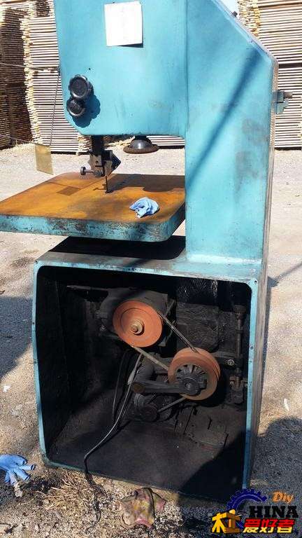 200940enbup4jo0suoozno.jpg