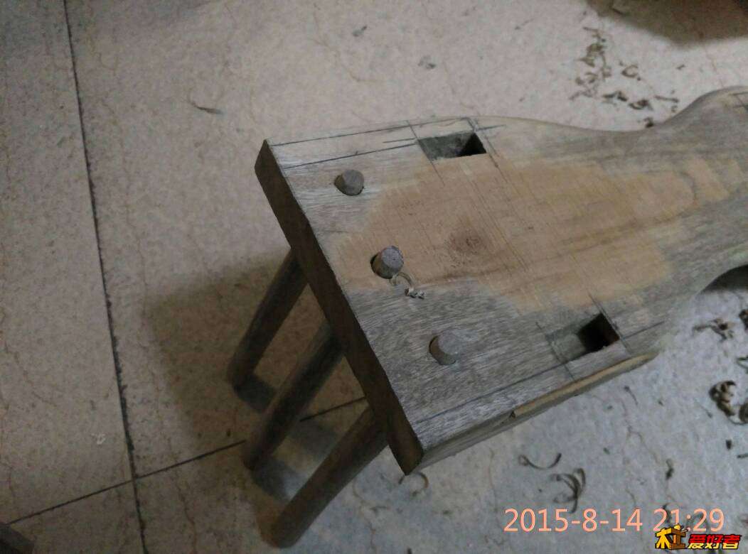 214507u3l616dm2hs05640.jpg
