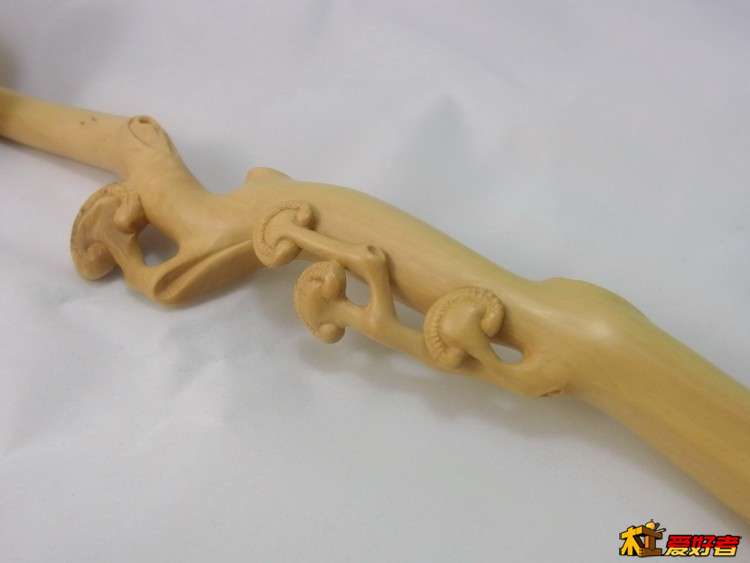 黄杨木灵芝如意 (7).jpg