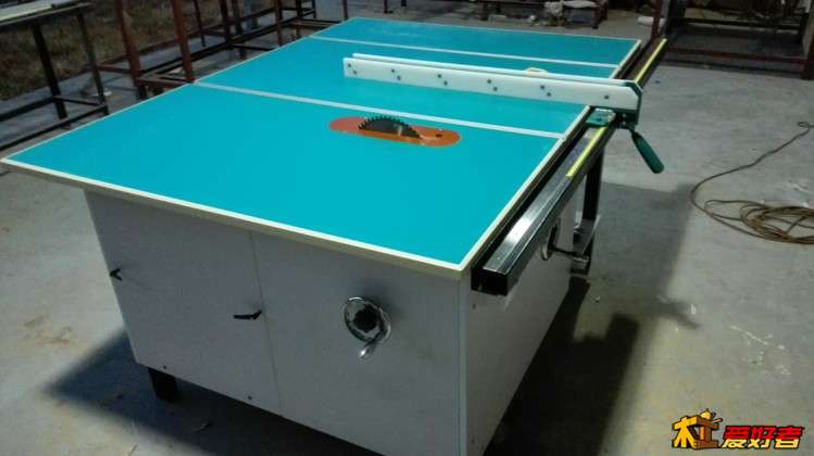 D10寸重型台锯.jpg