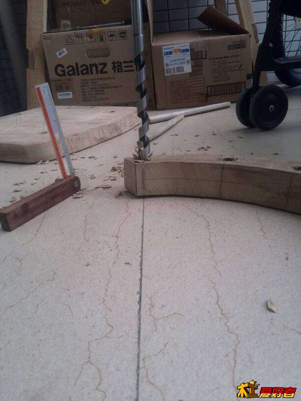 090301iszarqtecd0qc5ed.jpg