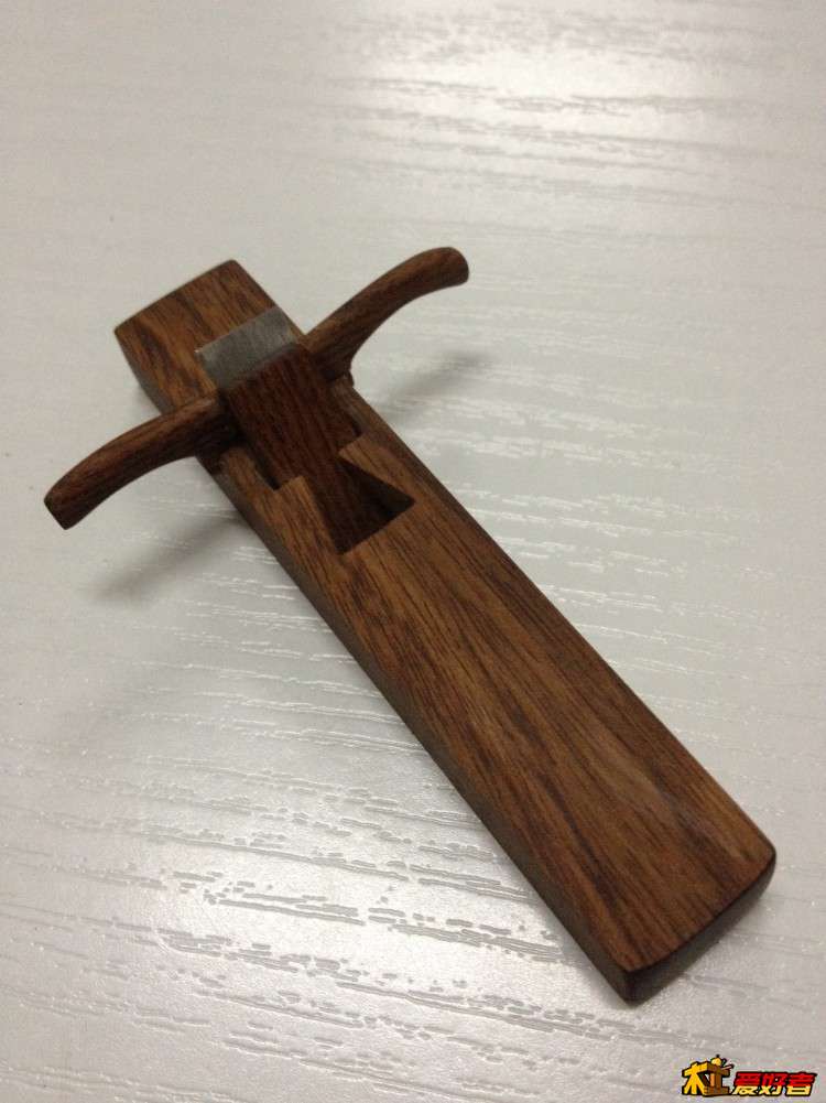 221901fbdwyb90kwdqdak1.jpg