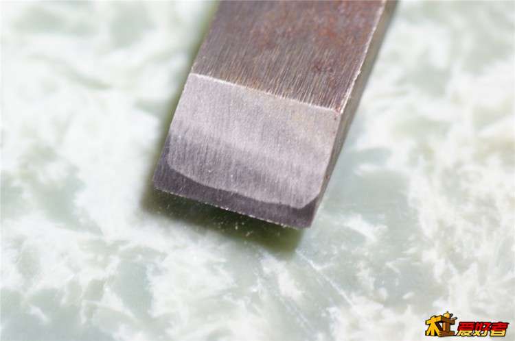1－4－刨刃贴钢包角.jpg