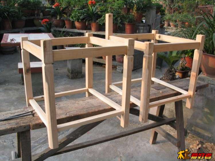 这种4角相顶最受力