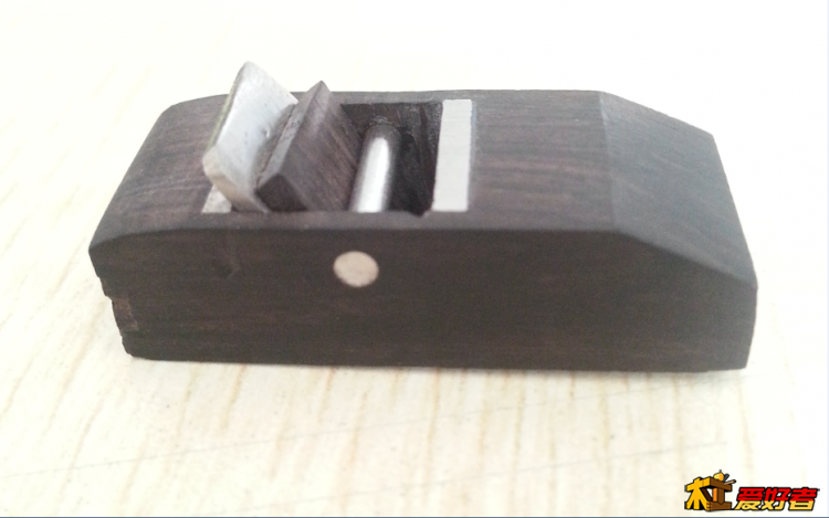 也不知道调整后还能不能有原来的清晰度。