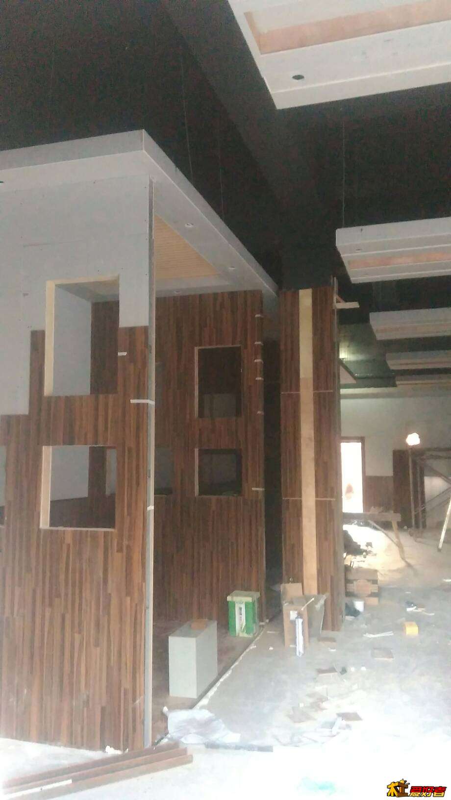 205008zuysczn5up75cxrb.jpg