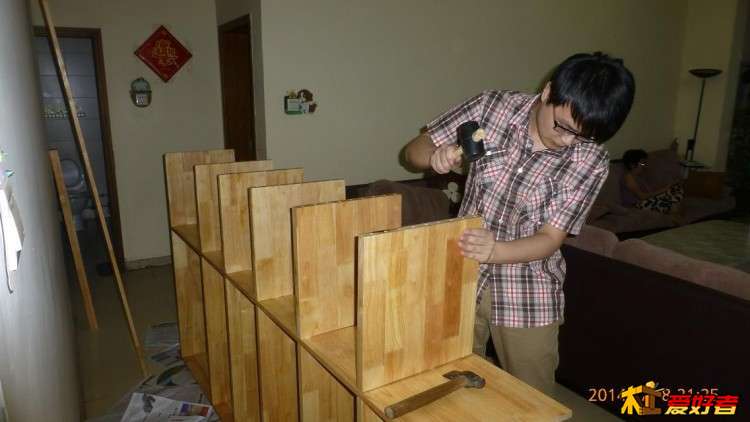 psb6ZQZUMGO.jpg