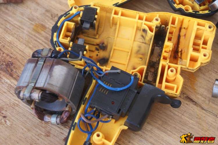 dewalt6.JPG