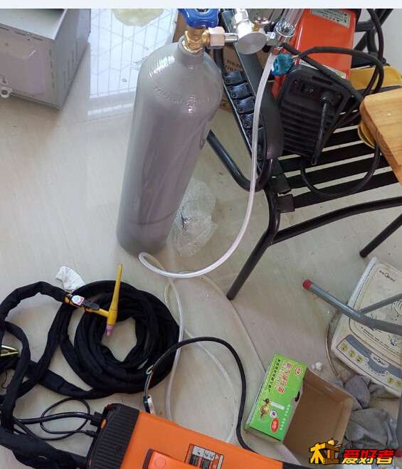 QQ截图201sdsd4939.jpg