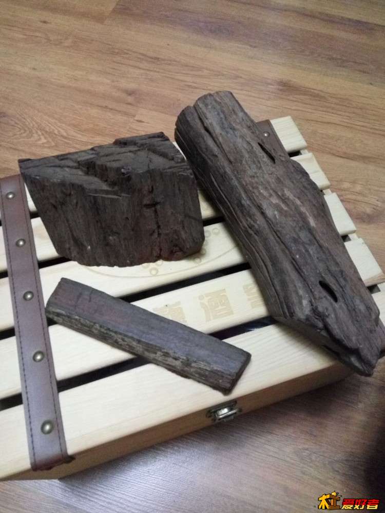 不规则形状，想做个随型镇纸。大侠们给点建议吧！新人多不容易，我会努力地