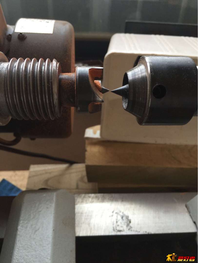 121618di22cojq2216aqc6.jpg