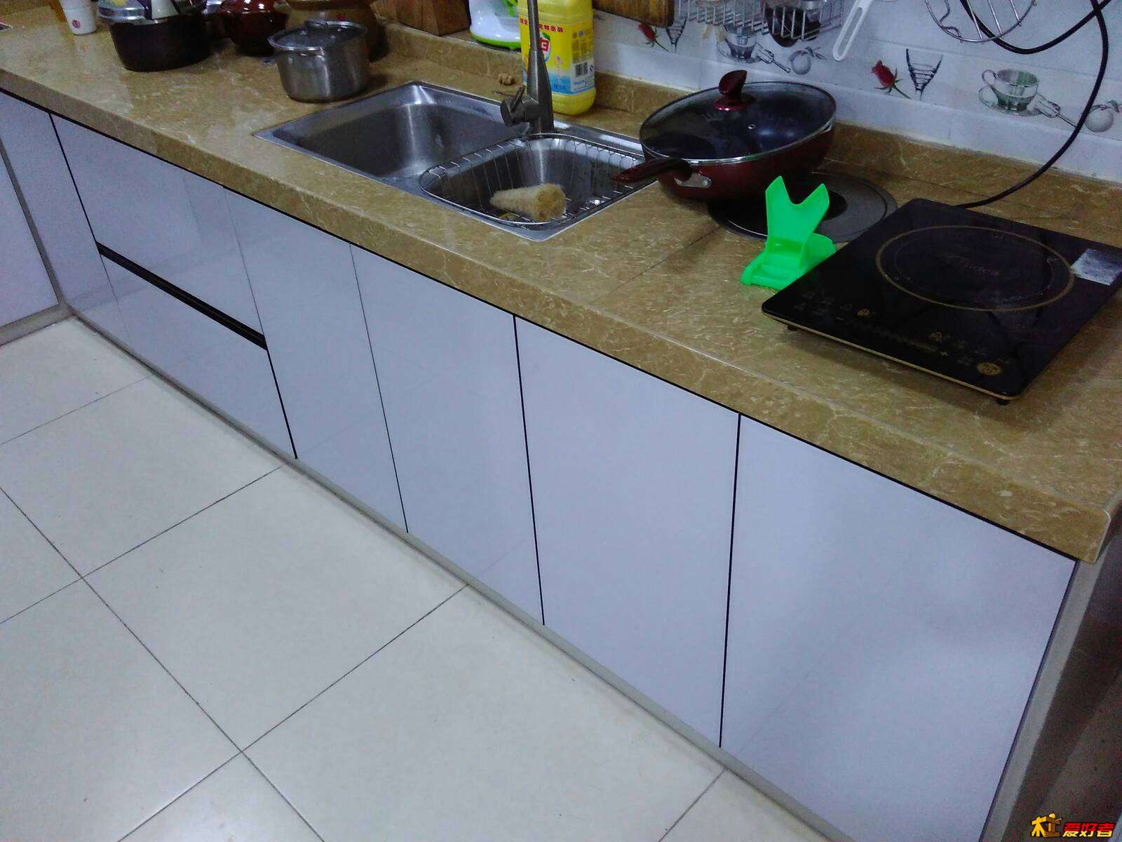 022811r9w3cw9uf5klcukf.jpg