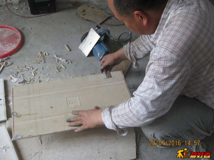 切完后，用手轻轻一掰，就OK
