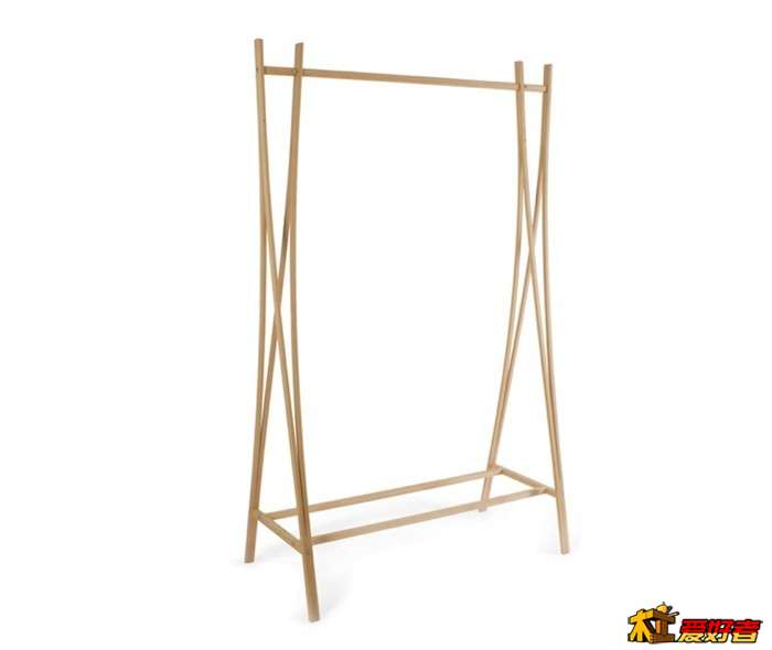 Tra-Ra-Coat-Stand-Tomoko-Azumi-Remodelista-700x590.jpg