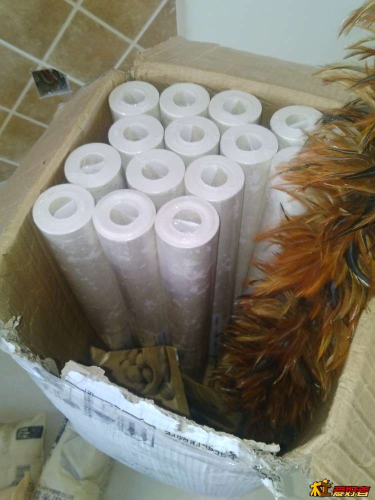 需要说明的是，这个工人计算的用量很准确，基本上没有剩下什么东西